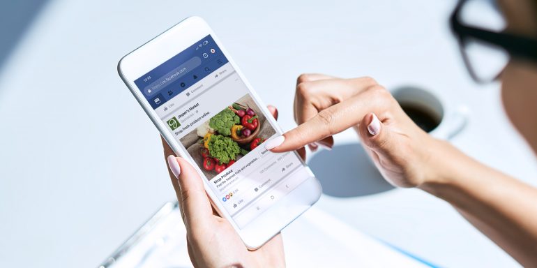 Facebook advertising builds engagement Facebook advertising builds engagement
